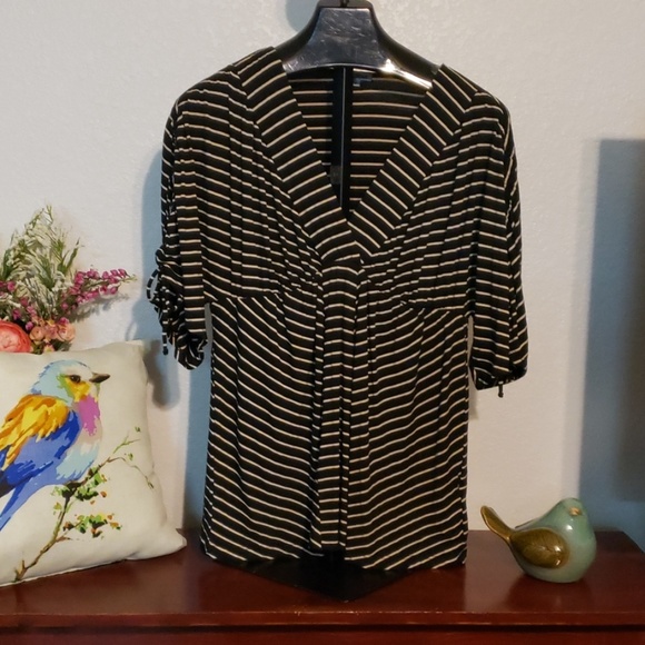 Kiyonna Tops - KIYONNA  SIZE 1 (14-16)